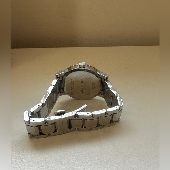 Burberry Grey Dial Stainless Steel Women's Watch - Picture 9 of 12